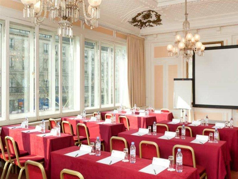 Western Ronceray Opéra Parigi